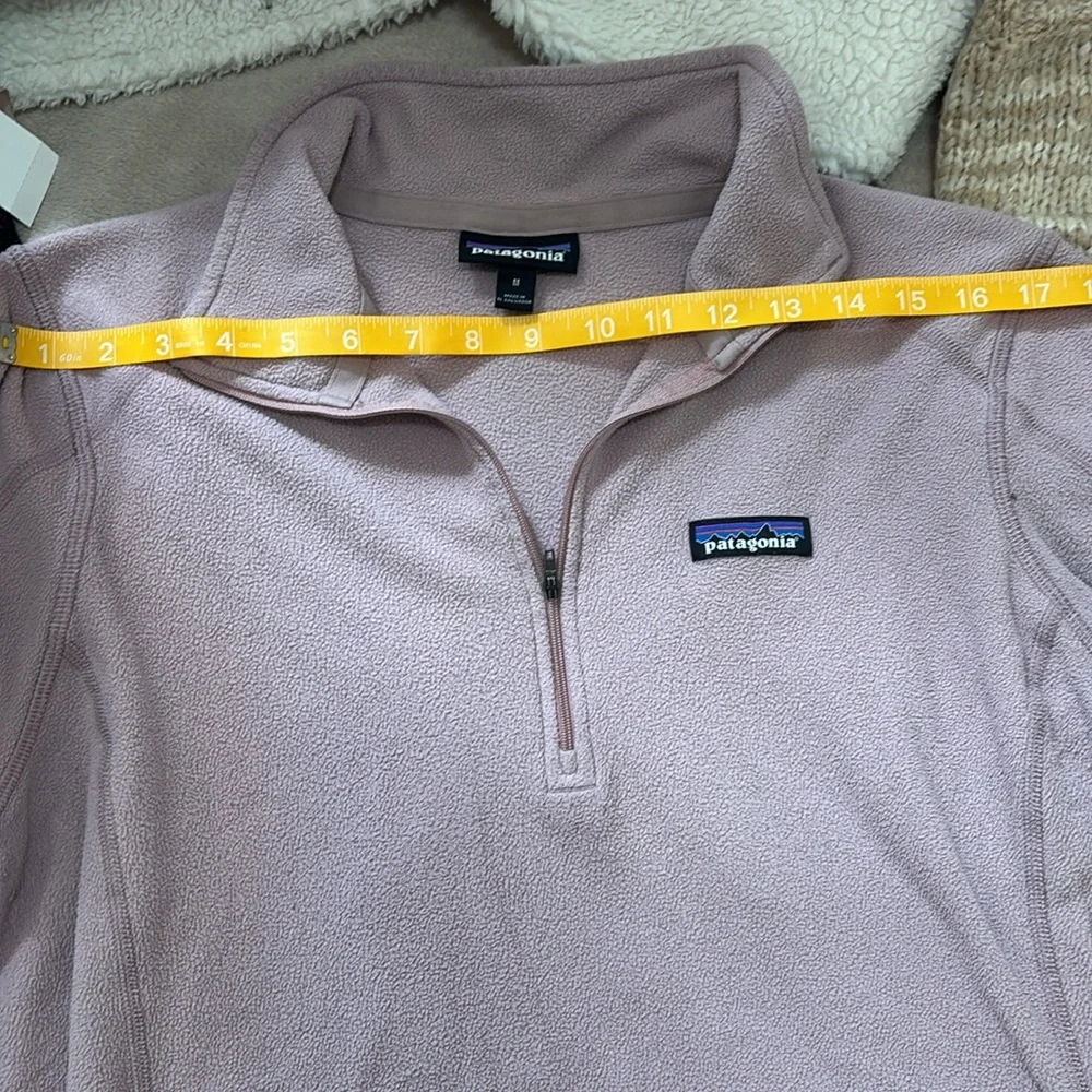 Patagonia- super soft lavender sweater - Picture 2 of 3
